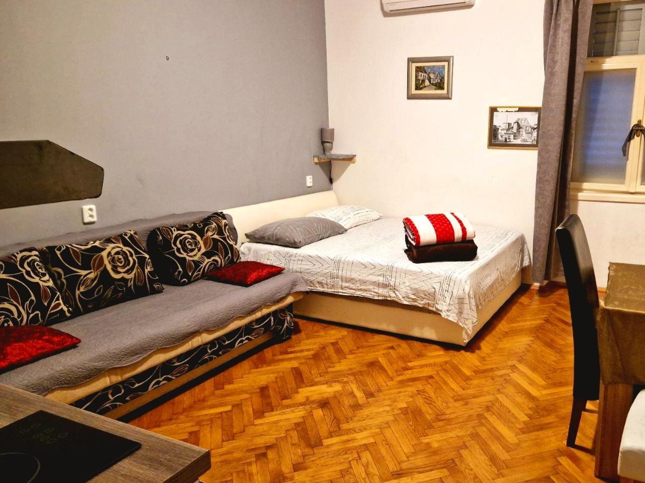 Central Jardin Guest House 斯普利特 外观 照片